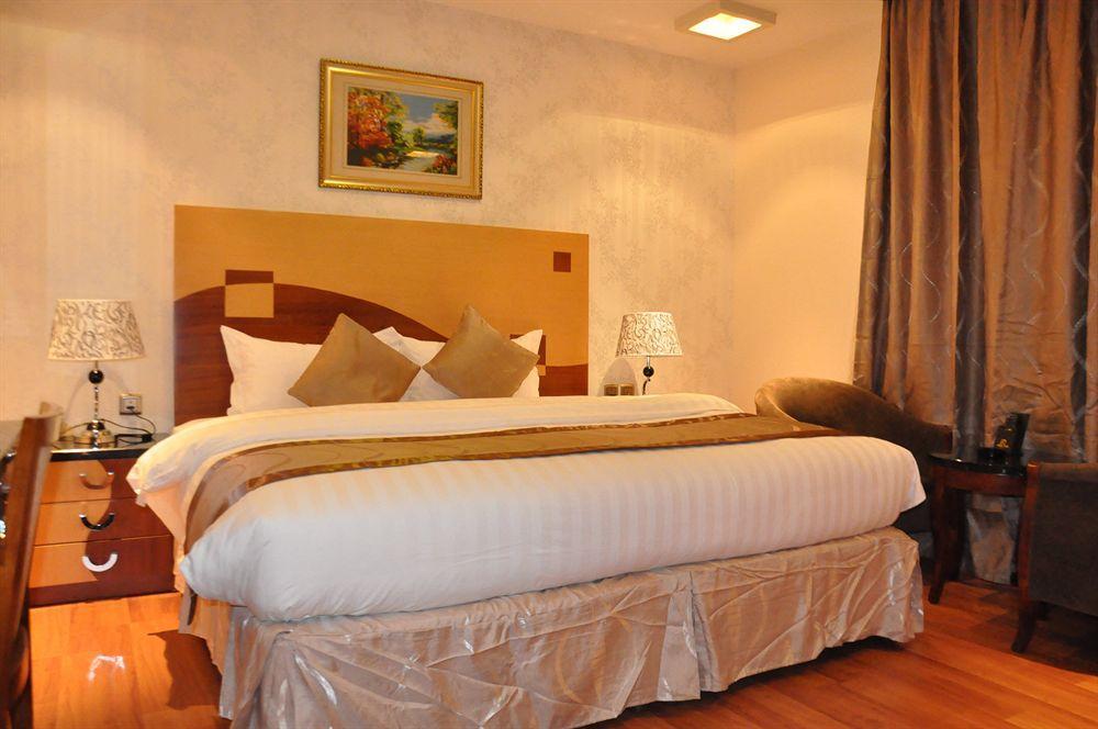Renz Hotel Jeddah Ngoại thất bức ảnh