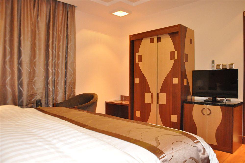 Renz Hotel Jeddah Ngoại thất bức ảnh