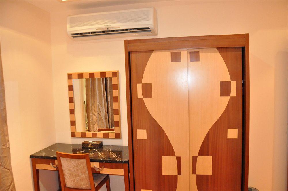 Renz Hotel Jeddah Ngoại thất bức ảnh